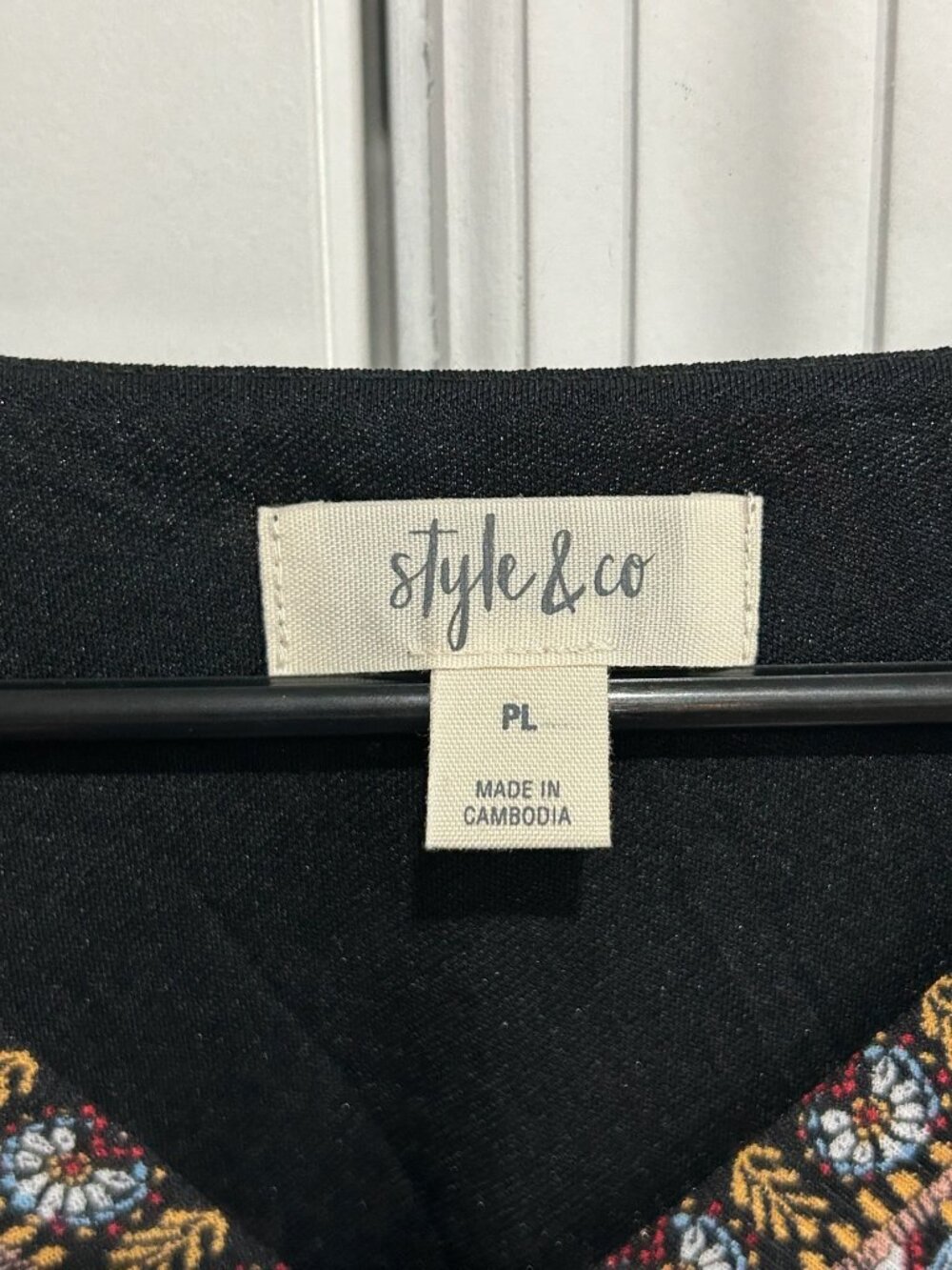 Style & Co Paisley Floral Long Sleeve Blouse Black Sz Large Petite Witchy Boho - Picture 5 of 13